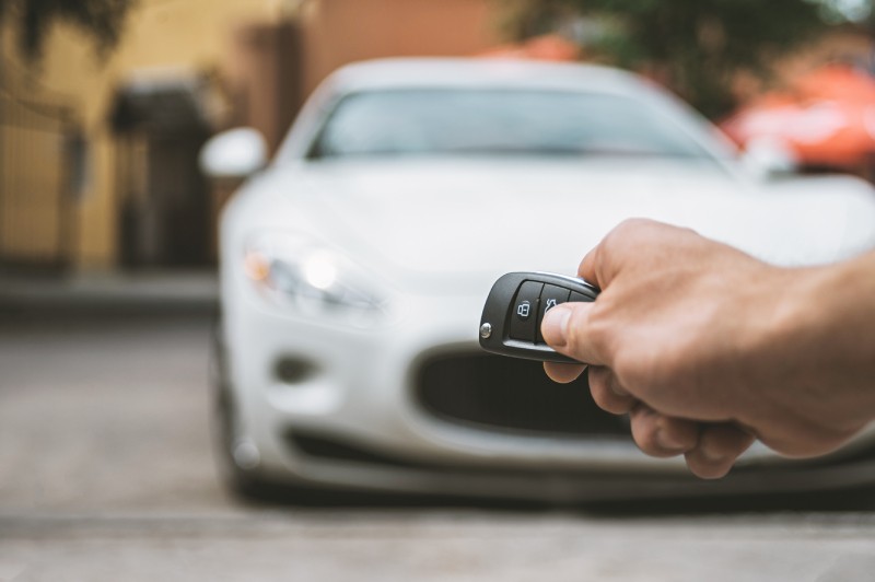 system keyless nie działa przez słabą baterię