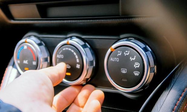 napelnianie klimatyzacji samochodowej zabrze