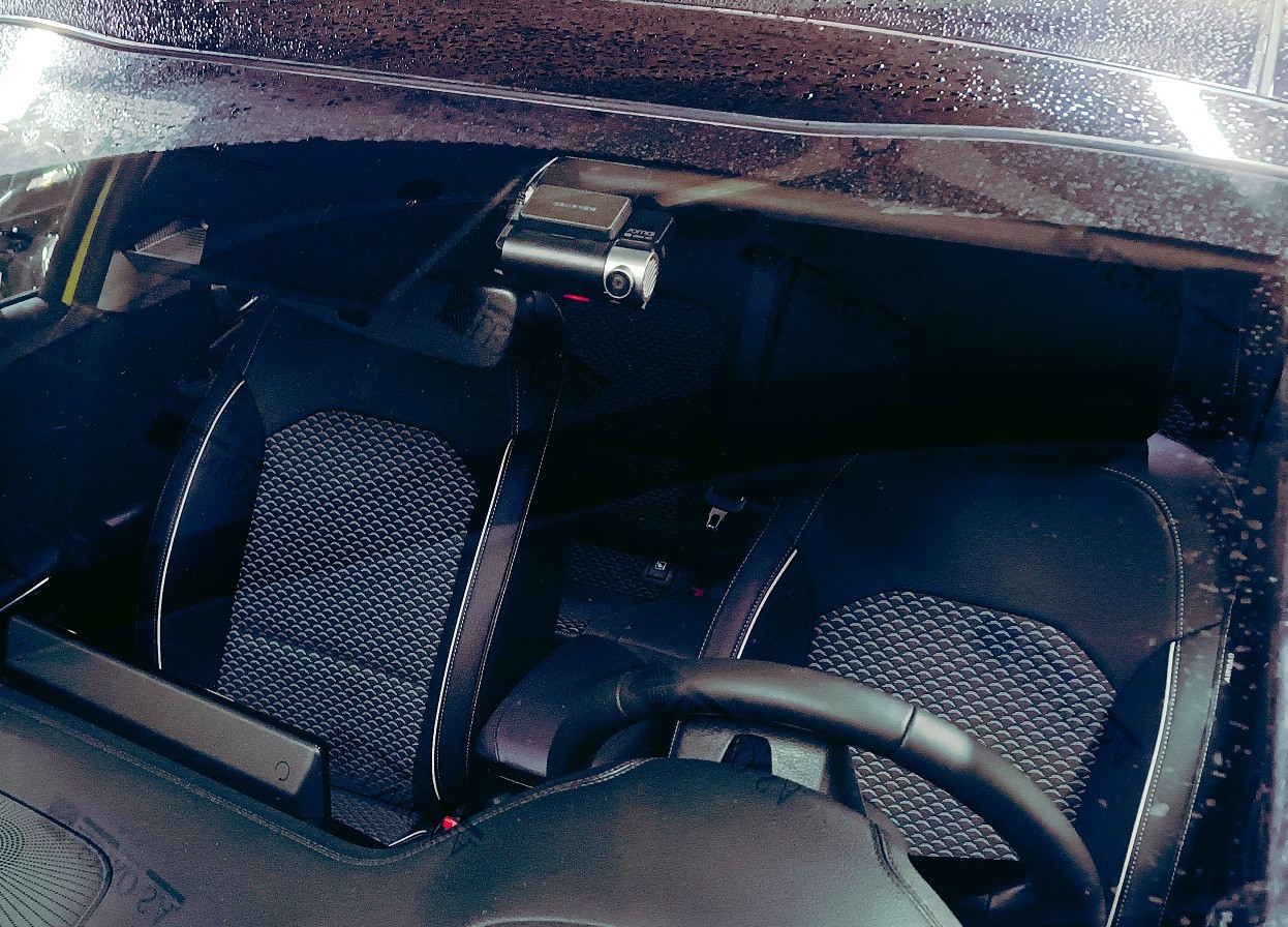 Wideorejestrator samochodowy – zwiększ swoje bezpieczeństwo na drodze